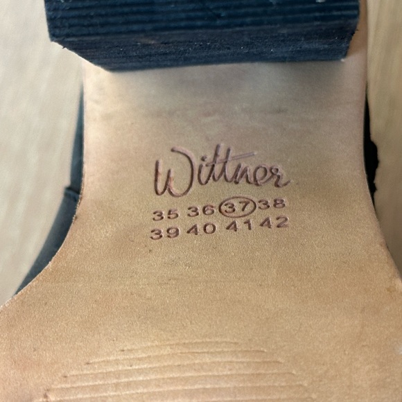 Black leather Wittner block heel w silver size zip - Picture 4 of 4